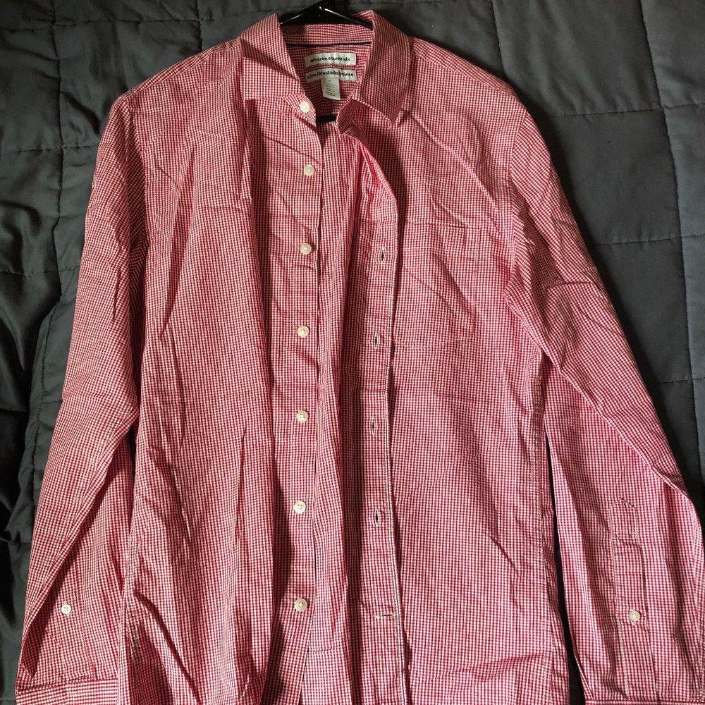 Amazon Essentials Slim Fit Dress Shirt